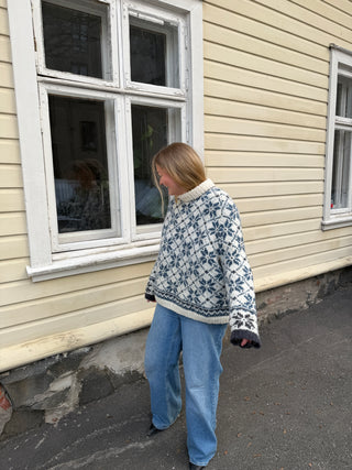 Dugg | Natural White & Evening Blue