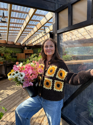 Granny Tine 2.0 | Moccabrun & Solstråle