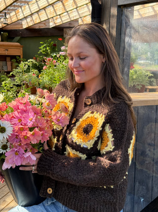 Granny Tine 2.0 | Moccabrun & Solstråle