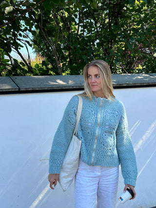 Granny Tine | Mint