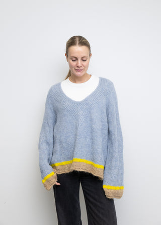 Suri Genser | HÅNDSTRIKKET GENSER