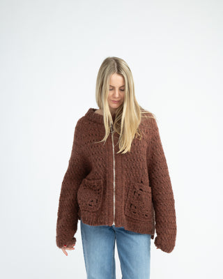 Betty Tine | HÅNDSTRIKKET GENSER