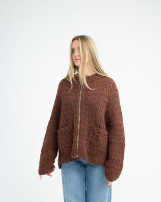 Betty Tine | HÅNDSTRIKKET GENSER