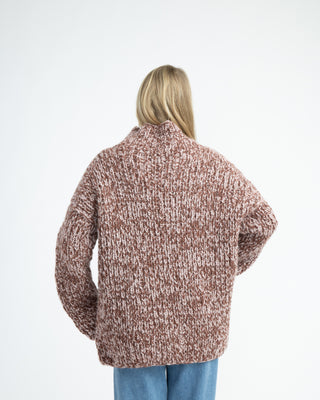 Myk Høyhalset | HÅNDSTRIKKET GENSER