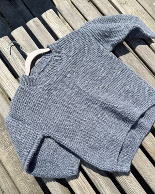 Mini Skappelgenser | Marineblå Twist | Lun