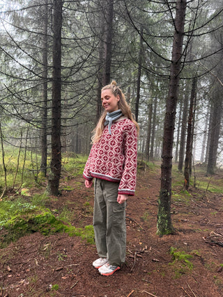 Kantarell | Sandbeige & Kardinalrød