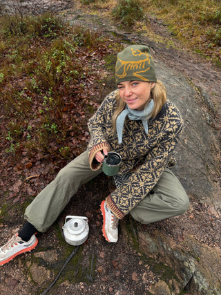 Kantarell | Mørk Gråblå & Sennep