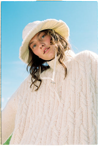 Lilje | Natural White