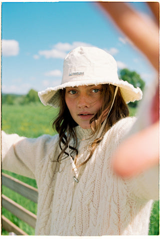 Lilje | Natural White