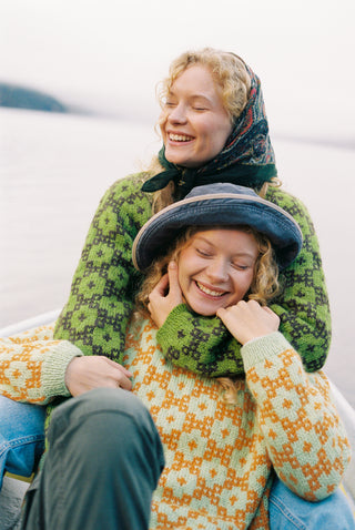 Myrull | Gressgrønn & Moccabrun