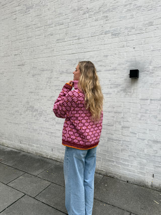 Varde Turtleneck | Pink & Cardinal Red