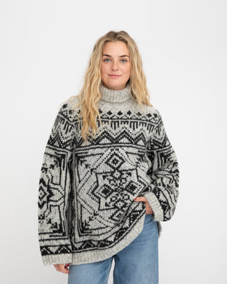 Vega | Gray | ReadyMade