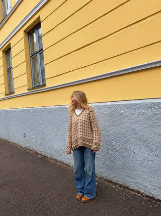 Bris V-Neck | Ørkenbrun & Peon