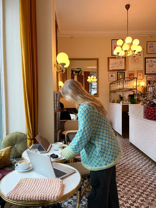 Fabel | Pastel Green & Mediterranean Blue