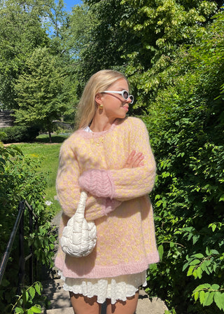 Fabel | Powdered Pink & Sun Ray