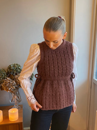 Kornblomst Vest | Rust Red