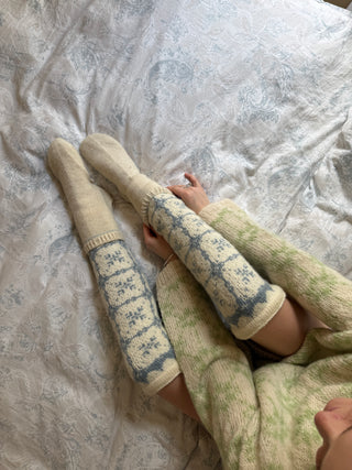 Simple Socks | Natural White