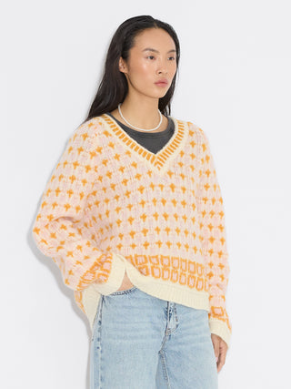 Bris V-Neck | White & Pink | ReadyMade