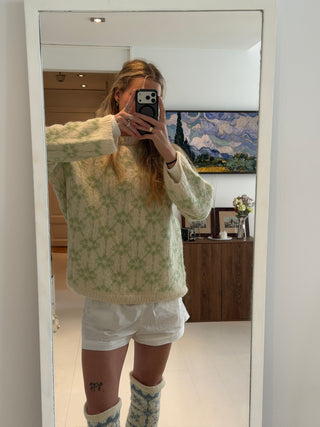 Flora | Natural White & Pastel Green